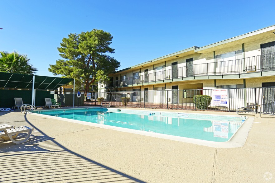 Desert Pines Villas 1455 E Rochelle Ave Las Vegas NV 89119