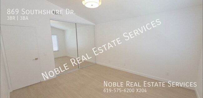 Building Photo - 869 Southshore Dr