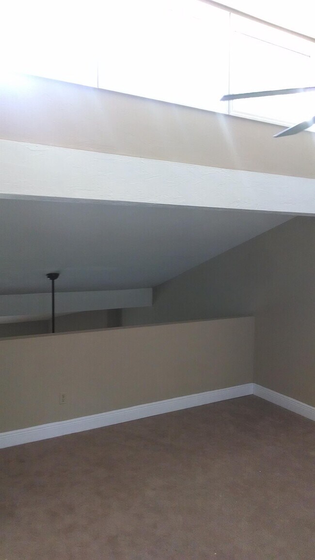 Building Photo - 1215 Stone Green Ct