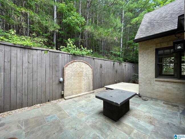 Building Photo - 309 Stonebrook Cir