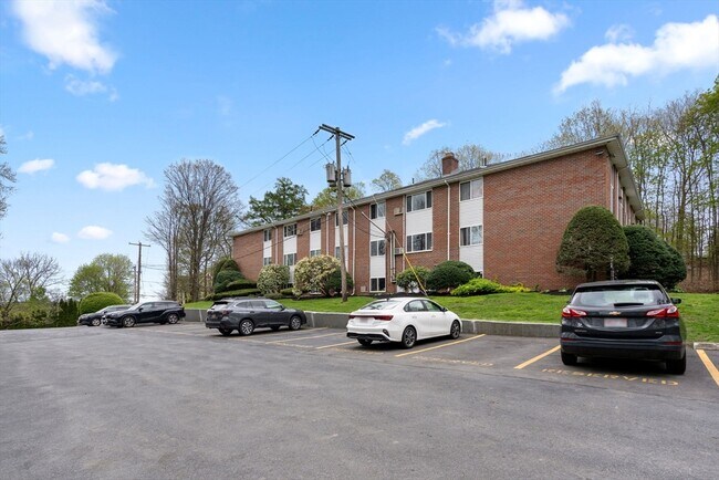 Building Photo - 61 Fairmount St