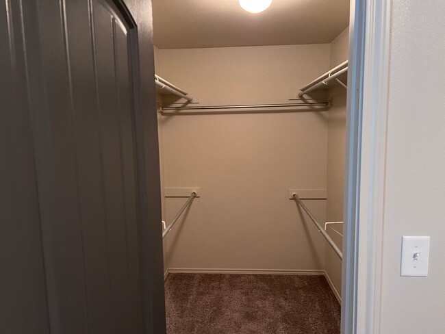 Building Photo - Amazing corner location in Wolfforth  4 be...