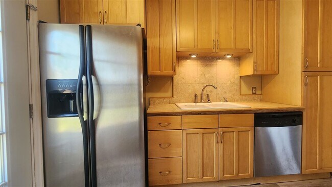 Building Photo - 2506 SW Cornell Ave