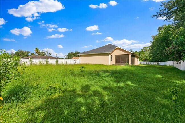 Building Photo - 334 Colony Ct