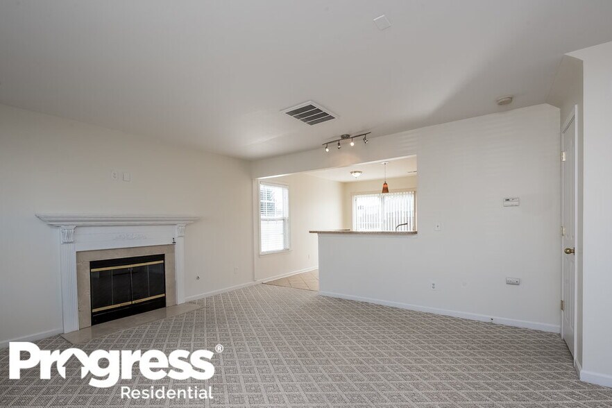 Building Photo - 5010 Stowe Derby Dr