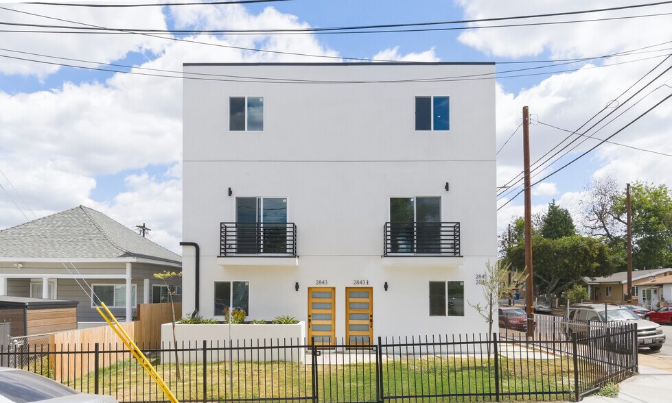 Building Photo - 2843 Folsom St
