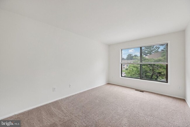 Building Photo - 9287 Chadburn Pl
