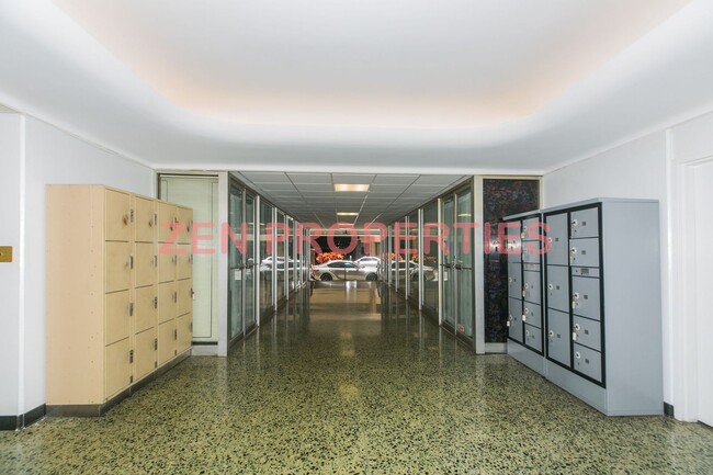Building Photo - Kapiolani Terrace studio for rent