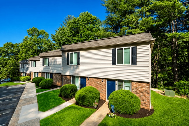 Building Photo - Willow Ridge