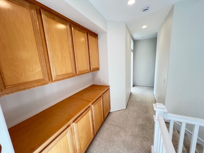 Building Photo - Charming Tustin Ranch Home in Gated Community on Golf Course!