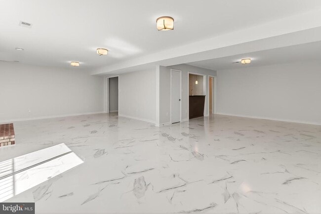 Building Photo - 6294 Dunaway Ct