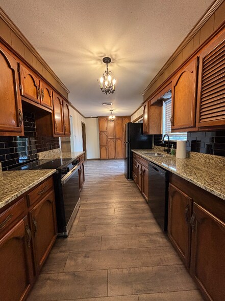 Building Photo - 1620 Rider Rd