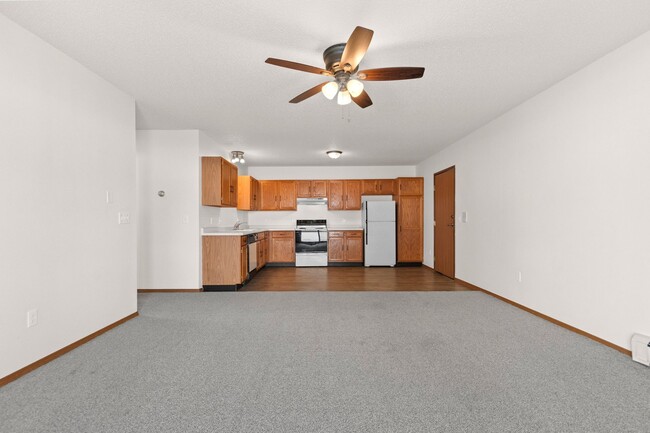 Floorplan - Sunshine Court Apartments