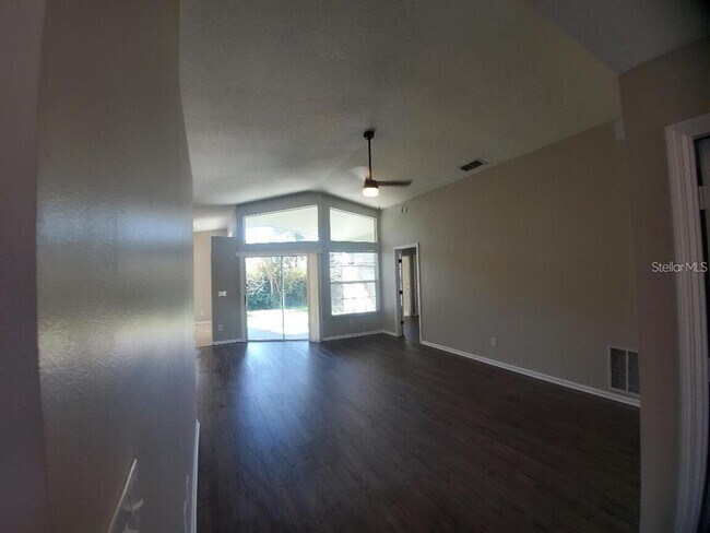 Building Photo - 3037 Barrymore Ct