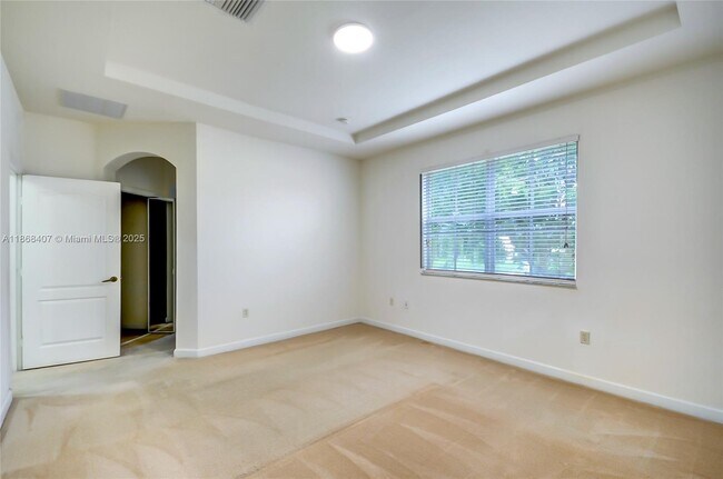 Building Photo - 8631 NW 110th Ave