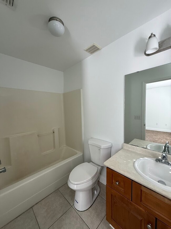 Building Photo - 3089 Sawtooth Dr