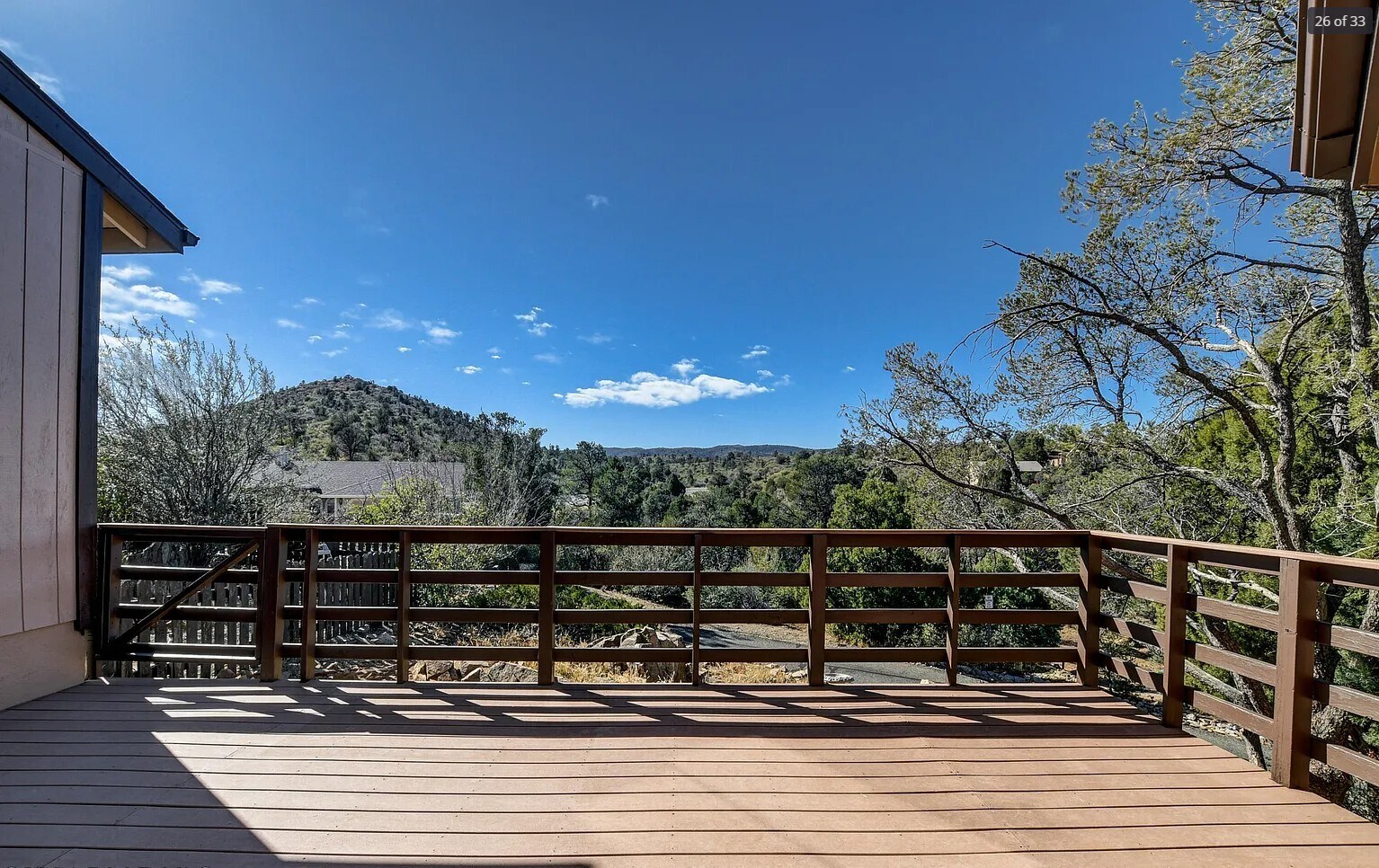 Building Photo - 4944 Summit Cir