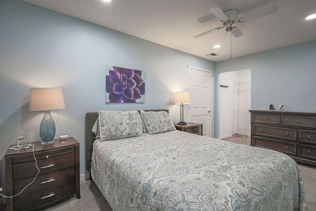 Building Photo - Full Furnished, Cozy Country Cottage Available for short term rental