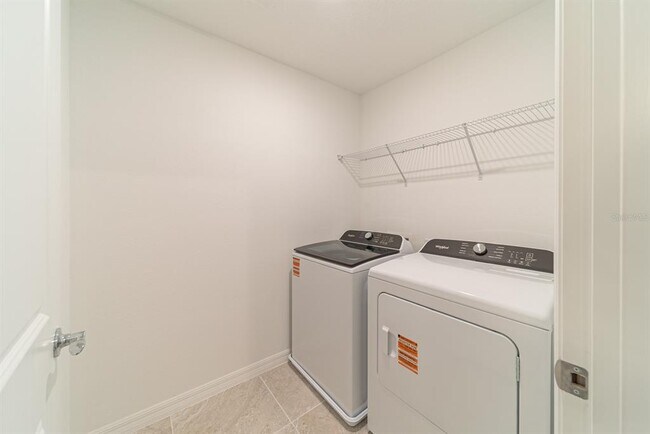 Building Photo - 11350 Nona Sound St