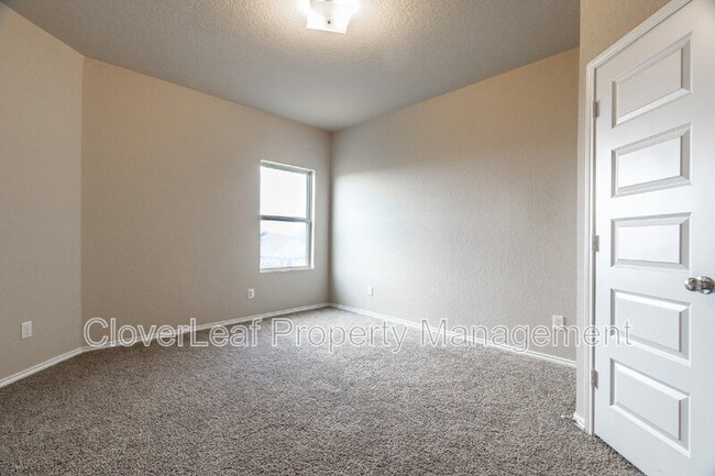 Building Photo - 6026 Galena Rock
