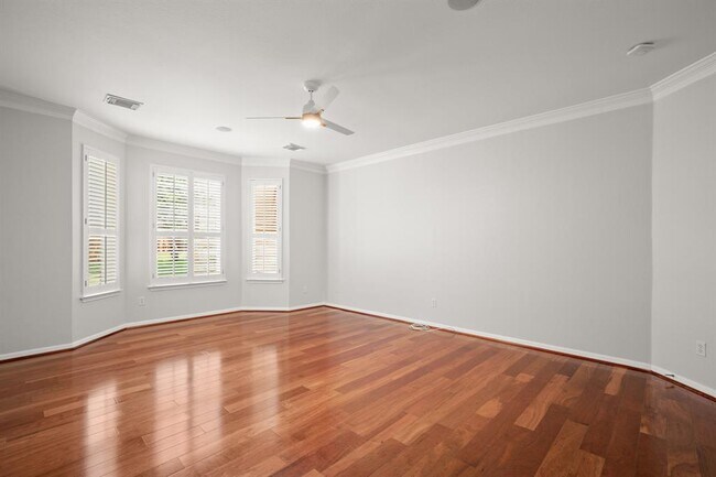 Building Photo - 6612 Casimir Cove