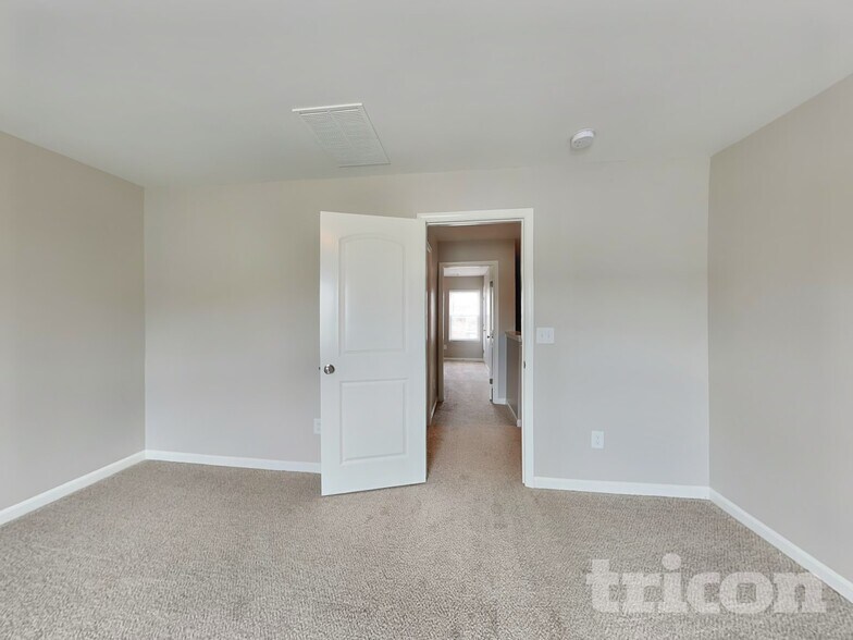Building Photo - 542 Springtime Ln