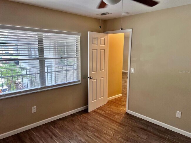 Building Photo - 162 Windtree Ln