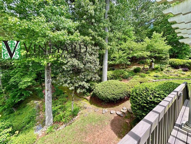Building Photo - 508 Old Field Cove