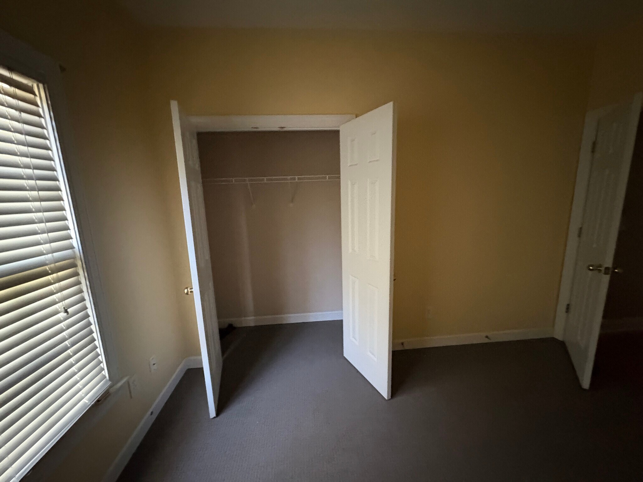 Building Photo - 1736 Brockett Rd