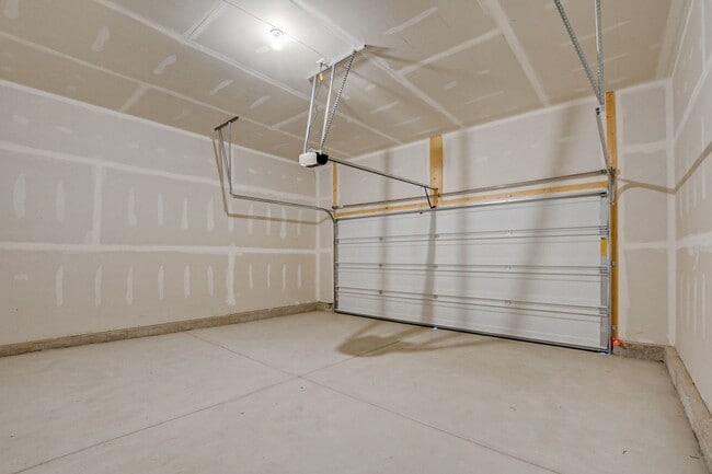 Building Photo - 702 Station Blvd