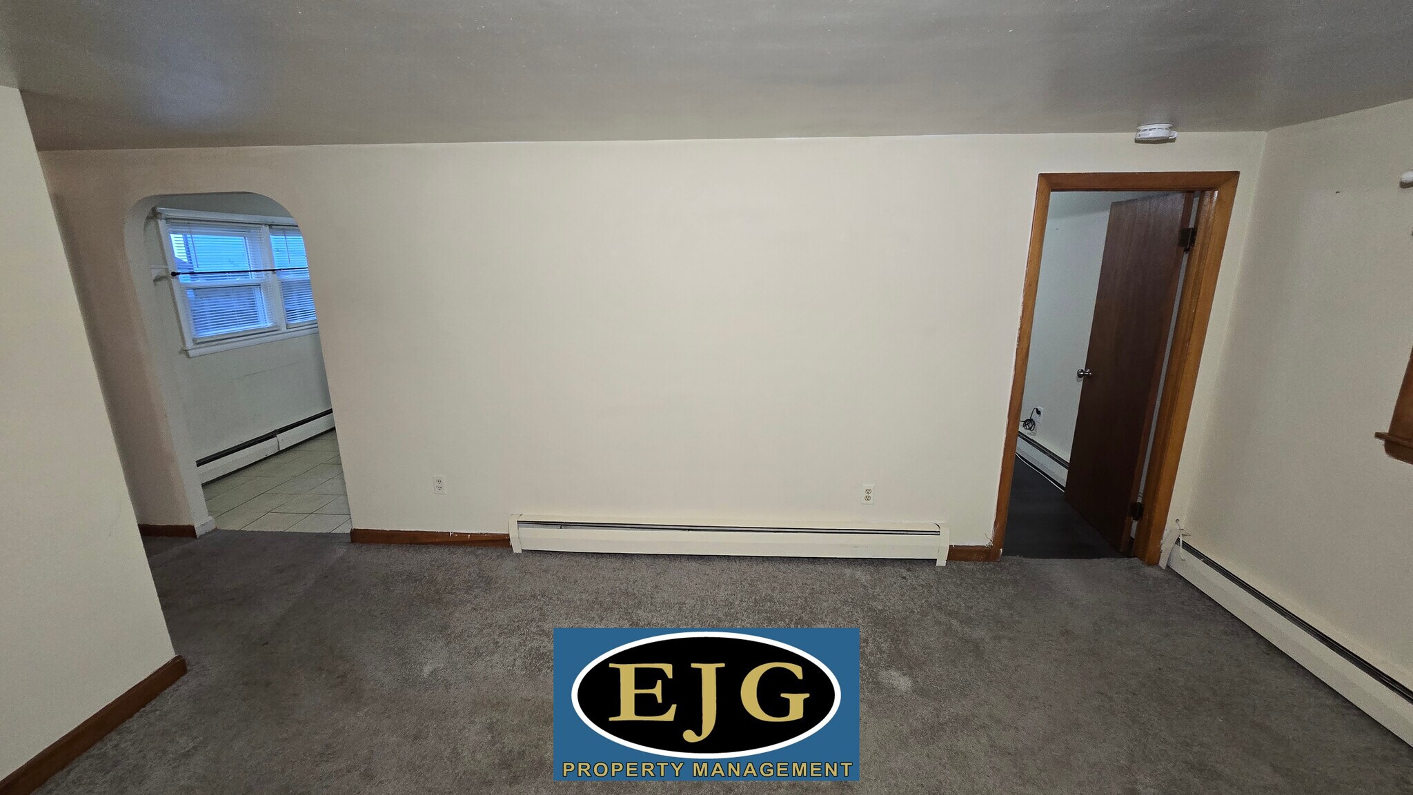 Building Photo - 18 Inglewood Ter