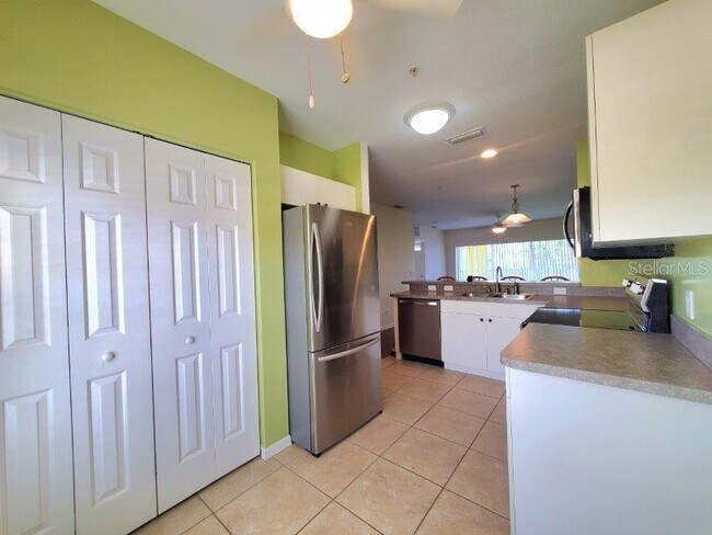 Building Photo - 2060 Willow Hammock Cir