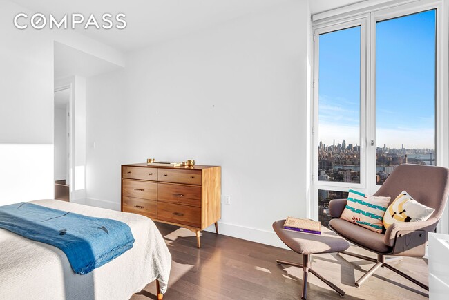 Building Photo - Elegant Condo Living with Impressive Views and Exclusive Building Amenities in the Heart of Downt...