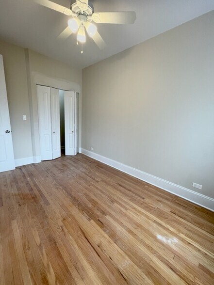 Building Photo - 5506 N Glenwood Ave