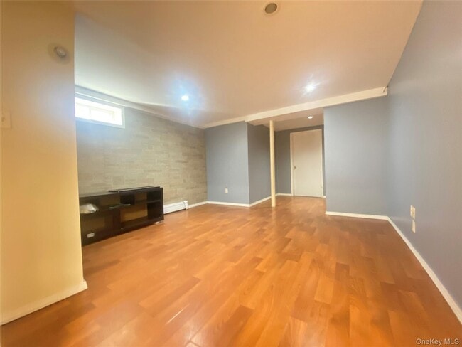 Building Photo - 62 Harold Ave