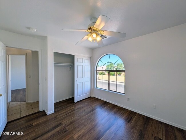 Building Photo - 6416 N 78th Ln