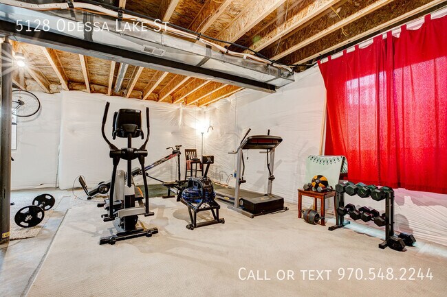 Building Photo - 5128 Odessa Lake St