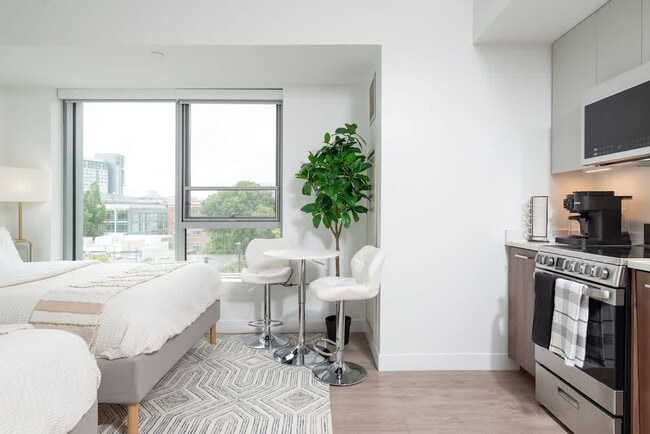 Building Photo - 425 Massachusetts Ave