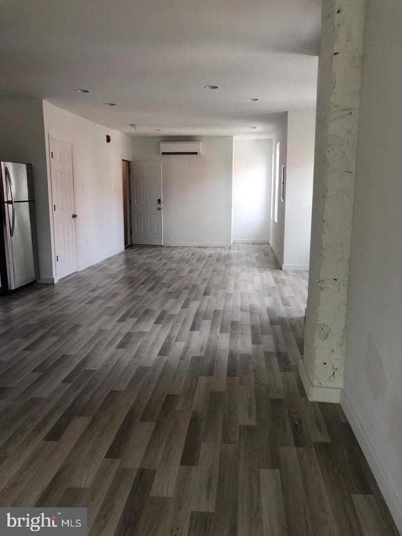 Building Photo - 1758 N 31st St