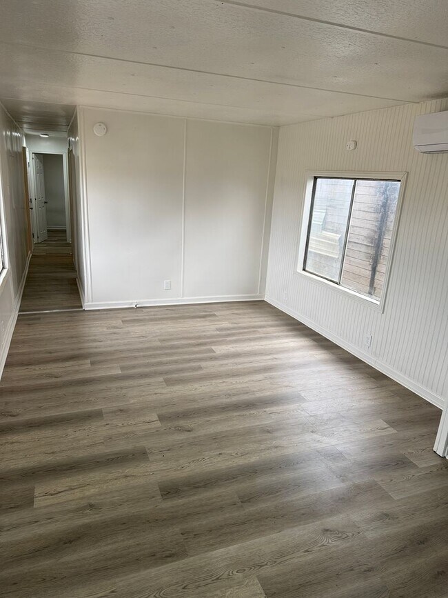 Building Photo - Quant Mobile Home Available in Stevenson