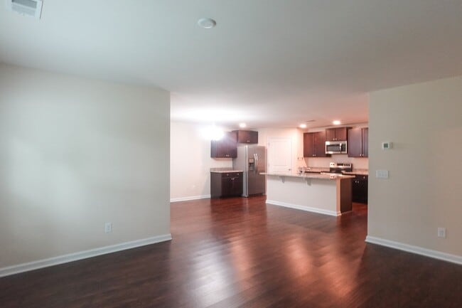 Building Photo - Coming Available!