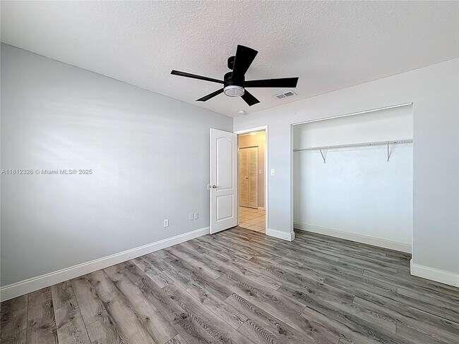 Building Photo - 17372 NW 76th Ct