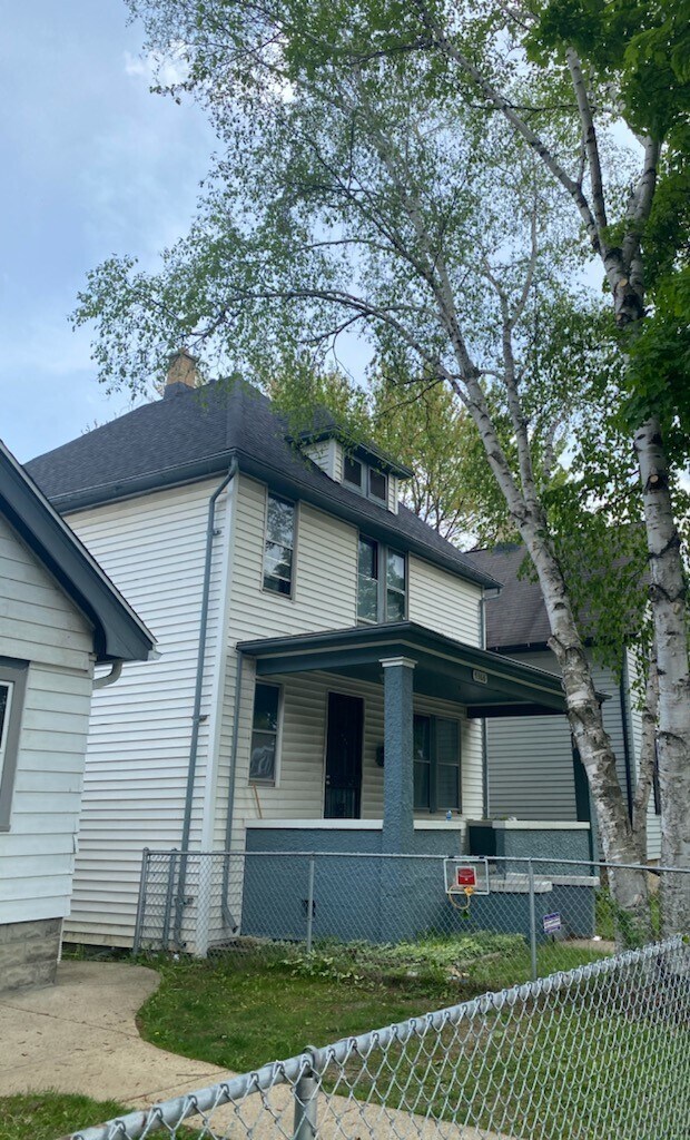 Primary Photo - 5366 N 35th St