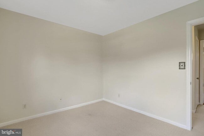 Building Photo - 7623 Arlen St