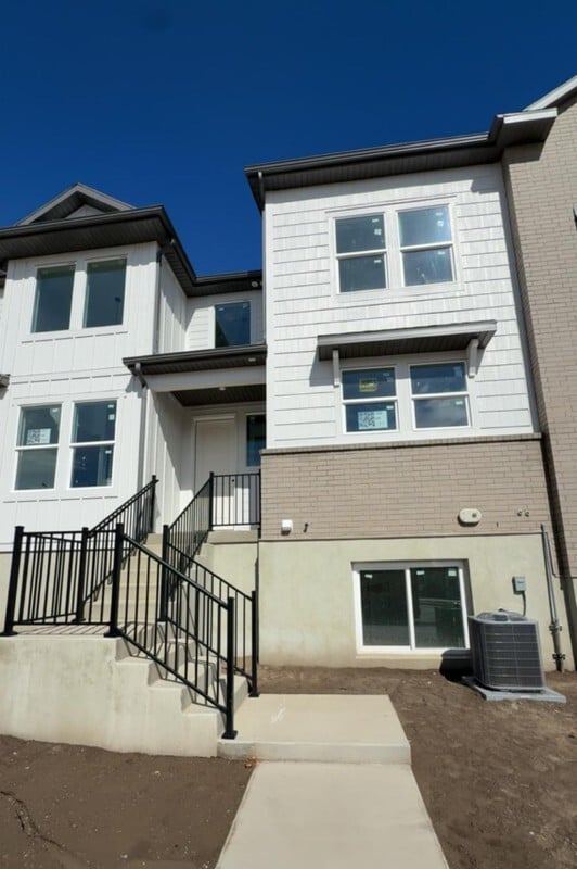 Building Photo - 3962 W 1000 N