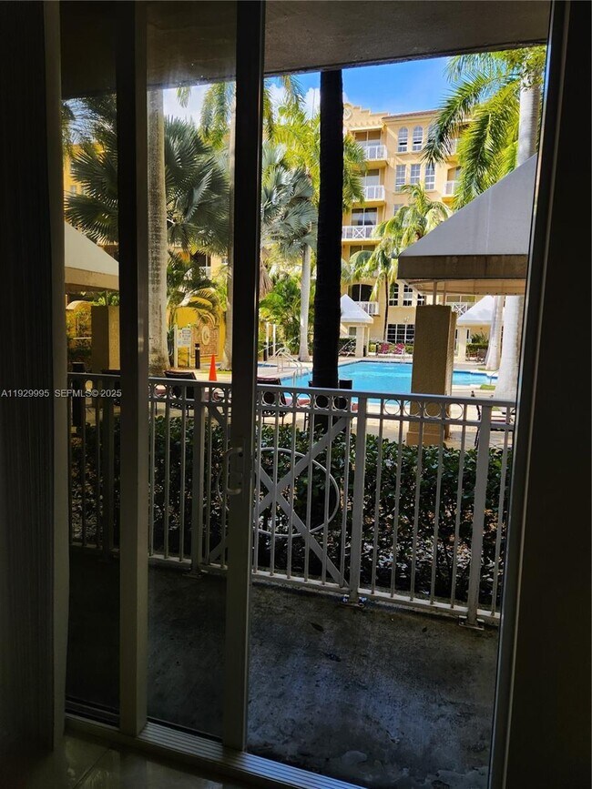 Building Photo - 3001 NE 185th St