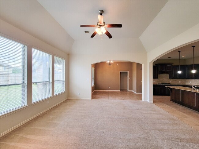 Building Photo - 2886 Tuscania Ln