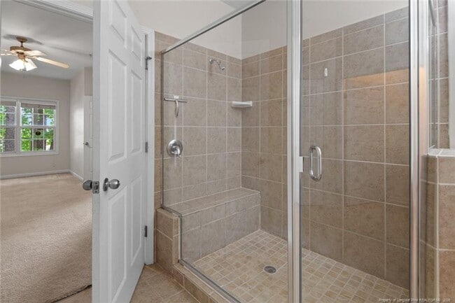 Building Photo - Spacious 2 bedroom available now!