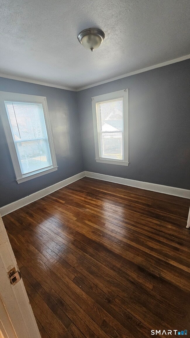 Building Photo - 120 Branford St