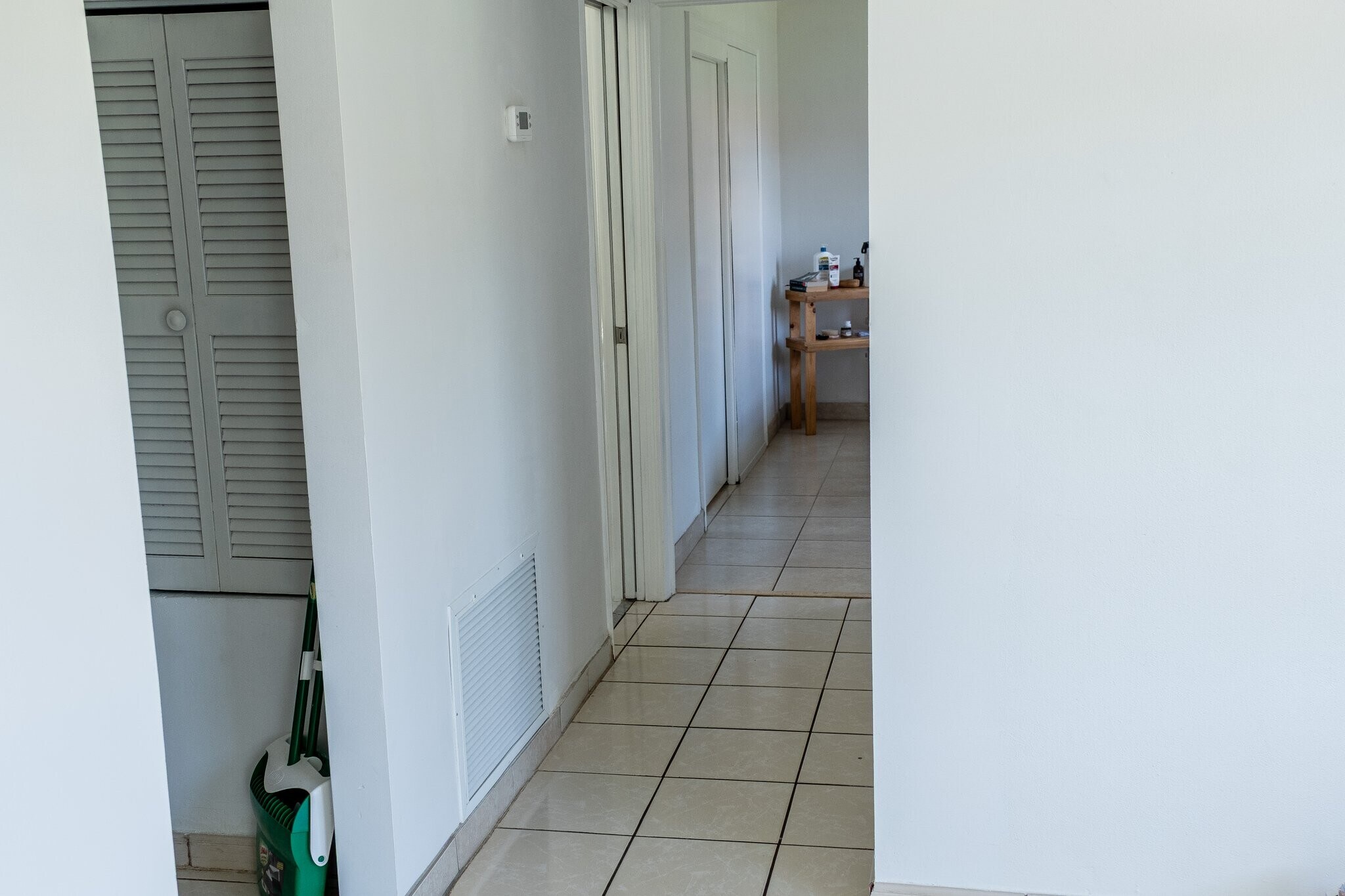 Building Photo - 1020 SW 84th Ave